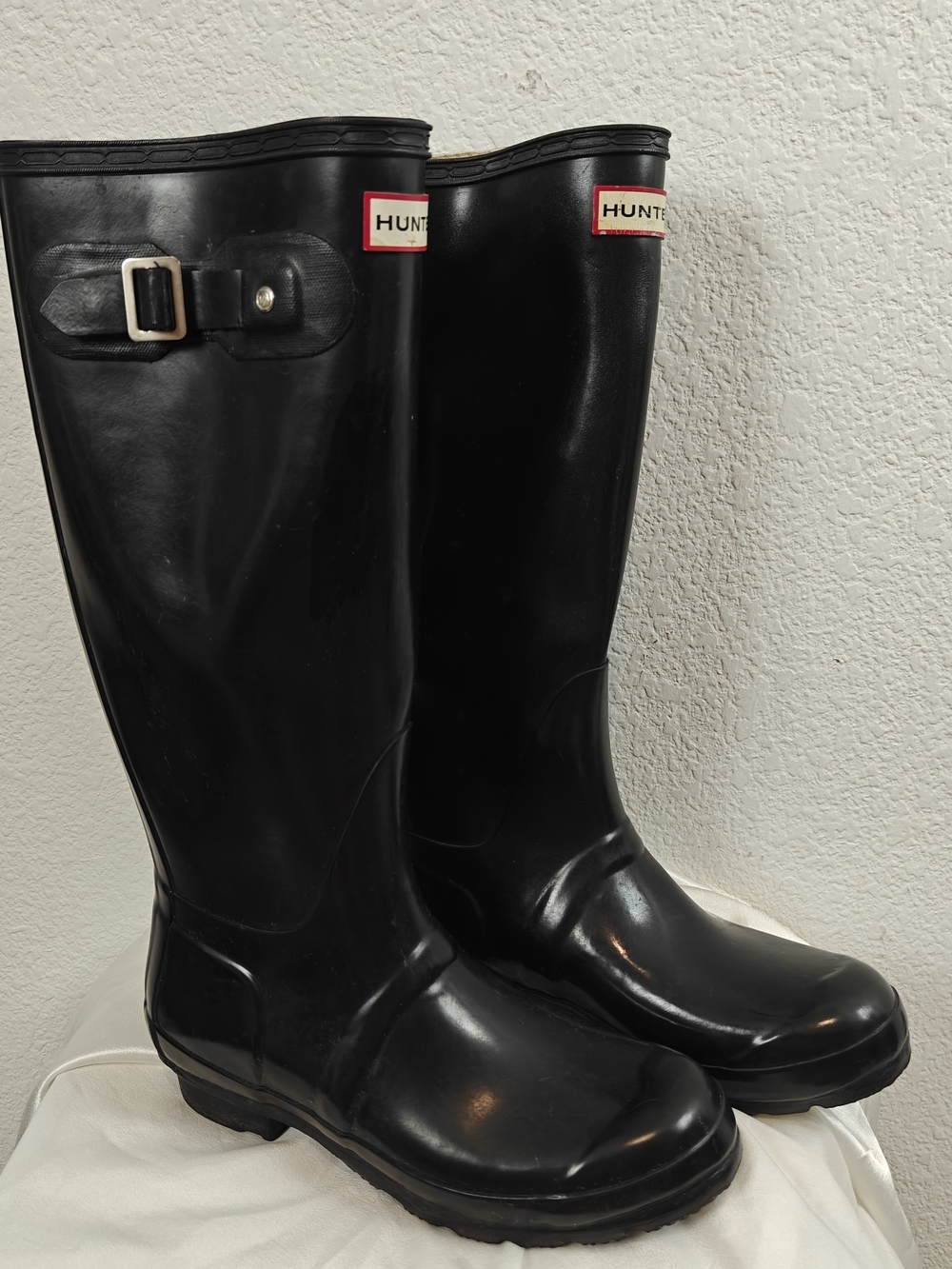 Hunter Original Tall Gloss Black Rain Boots Classic Waterproof Riding Style Sz 6